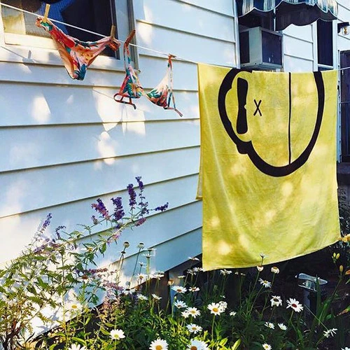 Sun Bum Plush | Beach Towel | Funky Head Turning Design | Large Sized | Sunbum Australia 3 Sun Bum Plush | Beach Towel | Funky Head Turning Design | Large Sized | Sunbum Australia - Image 3